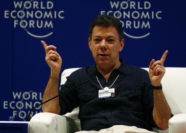 Schon 2010 warb Kolumbiens Präsident Santos auf dem Weltwirtschaftsforum für das Abkommen.