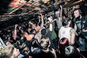 Party mit COR - so schnell wohl nicht in Kuba Party mit COR - so schnell wohl nicht in Kuba