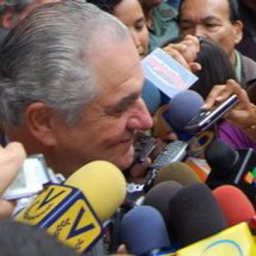 Guillermo Zuloaga, Präsident von Globovisión, beklagt die Einschränkung der Meinungsfreiheit Guillermo Zuloaga, Präsident von Globovisión, beklagt die Einschränkung der Meinungsfreiheit