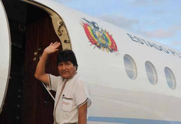 Boliviens Präsident Evo Morales beim Abflug auf die Fiji-Inseln
