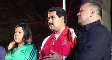 Vizepräsident Maduro am vergangenen Freitag mit der Tochter von Präsident Chávez, María Gabriela Chávez und Diosdado Cabello, dem Präsidenten der Nationalversammlung