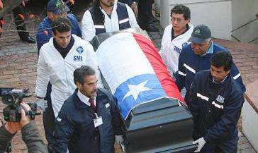 Allendes Überreste waren am 23. Mai 2011 exhumiert worden