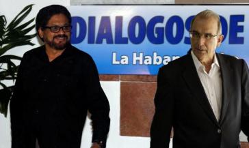 Die Leiter der Friedensdelegationen: Iván Márquez für die FARC (links) und Humberto de la Calle für die Regierung von Präsident Juan Manuel Santos