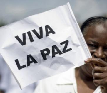"Es lebe der Frieden": Ab dem 16. August sollen Opfer des Konflikts in Kolumbien an den Friedensgesprächen teilnehmen, die zwischen FARC-Guerilla und der Regierung Kolumbiens in Havanna stattfinden "Es lebe der Frieden": Ab dem 16. August sollen Opfer des Konflikts in Kolumbien an den Friedensgesprächen teilnehmen, die zwischen FARC-Guerilla und der Regierung Kolumbiens in Havanna stattfinden