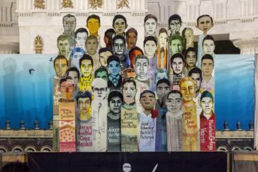 Bilder der 43 verschwundenen Studenten