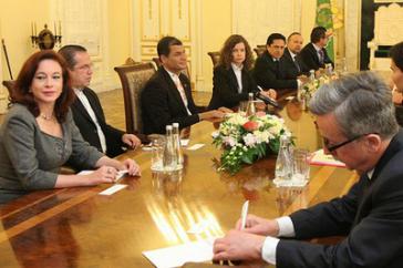 Die Gemischte Regierungskommission über technische und militärische Zusammenarbeit traf sich in Quito