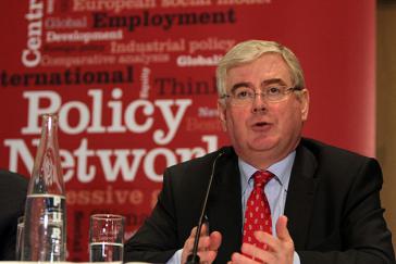 Der irische Politiker Eamon Gilmore ist EU-Beauftragter für den Friedensprozess in Kolumbien Der irische Politiker Eamon Gilmore ist EU-Beauftragter für den Friedensprozess in Kolumbien