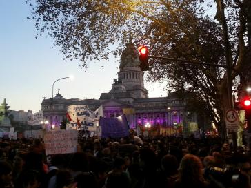 Mehr als 200.000 Menschen nahmen an der Kundgebung in Buenos Aires statt
