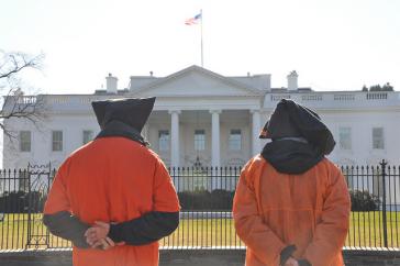 Protest vor dem Weißen Haus in Washington gegen das US-Gefangegenlager in Guantánamo Bay