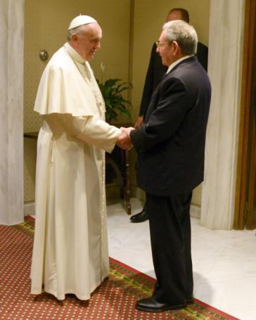 Raúl Castro bei Papst Franziskus in Rom