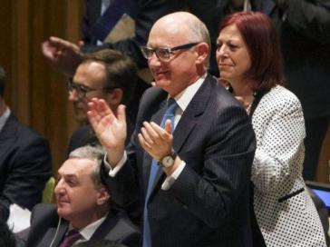 Argentiniens Außenminister Héctor Timerman nach Verkündung der Entscheidung der Generalversammlung Argentiniens Außenminister Héctor Timerman nach Verkündung der Entscheidung der Generalversammlung