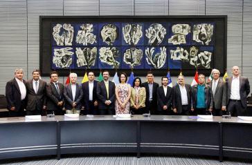 Vertreter der in der ULAN zusammengeschlossenen Nachrichtenagenturen bei der Jahrestagung in Quito