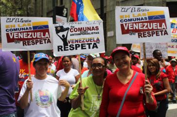 Teilnehmerinnen an einer Kundgebung in Caracas: "Venezuela muss respektiert werden"