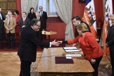 Jaime Campos Quiroga wird als neuer Justizminister vereidigt