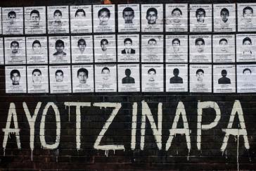 Die Lehramtsstudenten in Ayotzinapa sollen 2014 mit G36-Gwehren aus deutscher Herstellung angegriffen worden sein Die Lehramtsstudenten in Ayotzinapa sollen 2014 mit G36-Gwehren aus deutscher Herstellung angegriffen worden sein