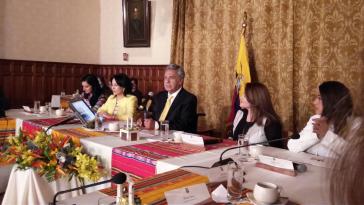 Moreno spricht sich während des Treffens mit einem Frauenkollektiv für die Bekämpfung genderspezifischer Gewalt aus