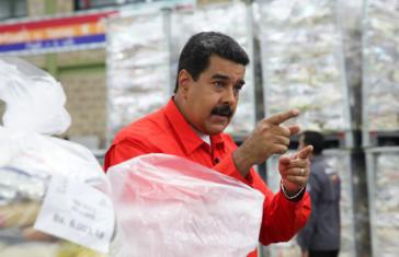 Venezuelas Präsident Nicolás Maduro hat den gesetzlichen
Mindestlohn um 50 Prozent erhöht