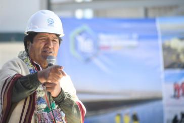 Ex-Präsident Morales eröffnete eine Kaliumchlorid-Industrieanlage in Uyuni, Potosí, die Teil der Strategie zur Industrialisierung von Lithium ist