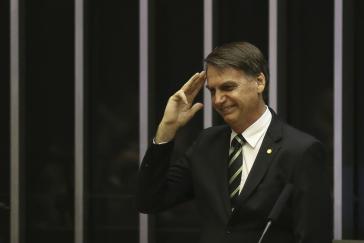 Die Wahlbehörde Brasiliens ermittelt gegen Jair Bolsonare wegen "Unregelmäßigkeiten" in seiner Wahlkampffinanzierung