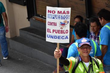 "Keine weiteren Steuern gegen das Volk": Die Proteste in Costa RIca gegen die Steuerreform und Austeritätsmaßnahmen reißen nicht ab