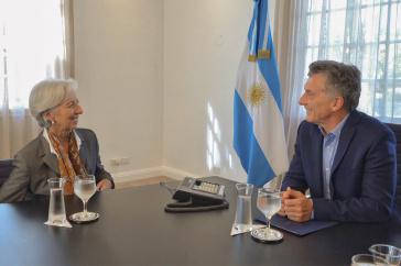 Der argentinische Präsident Mauricio Macri bittet in diesen Tagen den IWF um Chefin Christine Lagarde um Kredite in Milliardenhöhe (hier bei einem Treffen im März) Der argentinische Präsident Mauricio Macri bittet in diesen Tagen den IWF um Chefin Christine Lagarde um Kredite in Milliardenhöhe (hier bei einem Treffen im März)