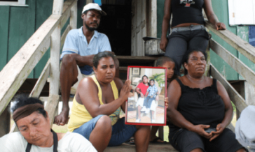 Angehörige von Opfern des Massakers in Mosquitia, Honduras, warten bis heute auf Ermittlungsergebnisse
