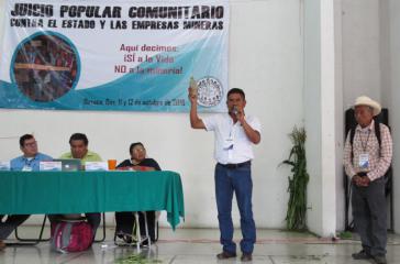 In Oaxaca trafen sich über 500 Teilnehmer aus über 50 indigenen Gemeinden, um Fälle von Menschrechtsverletzungen und Umweltverschmutzungen durch den Bergbau vorzutragen