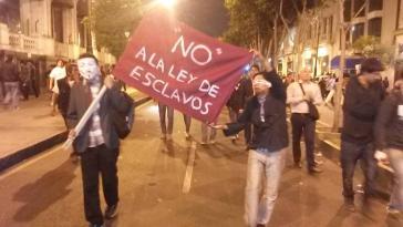 "Nein zum Sklavengesetz": Proteste in Perus Hauptstadt Lima gegen das Gesetzesprojekt zur Jugendarbeit