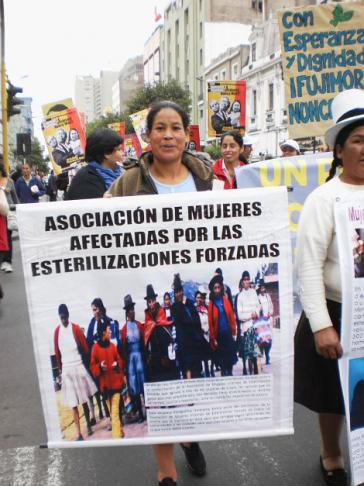 Mit großer Freude reagierten die Aktivistinnen vom Verband der von Zwangssterilisationen betroffenen peruanischen Frauen auf die Anklage