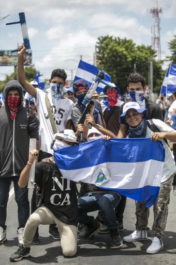 Junge Demonstranten gegen die Regierung von Nicaragua (Juli 2018) Junge Demonstranten gegen die Regierung von Nicaragua (Juli 2018)