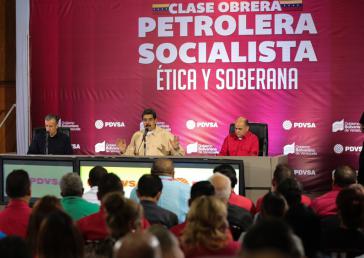 Venezuelas Präsident Nicolás Maduro will die staatliche Erdölgesellschaft PDVSA durch eine "interne Revolution" retten