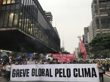 Viele junge Menschen nahmen an der Mobilisierung in São Paulo zum globalen Klimastreik teil