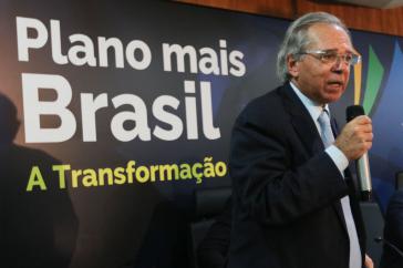 Zentrale Figur in der Regierung von Jair Bolsonaro: Der zum Wirtschaftsminister aufgestiegene Finanzinvestor Paulo Guedes setzt auf umfassende Privatisierungen und die Öffnung strategischer Bereiche für das Auslandskapital Will Brasilien ultraliberal umbauen: Der zum Wirtschaftsminister aufgestiegene Finanzinvestor Paulo Guedes