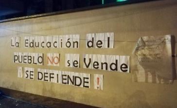 Studierende in Guatemala wehren sich gegen Privatisierung: "Die Bildung des Volkes wird nicht verkauft, sie wird verteidigt"