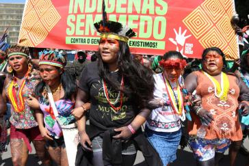 Indigene in Brasilien protestieren für ihre Rechte Indigene in Brasilien protestieren für ihre Rechte