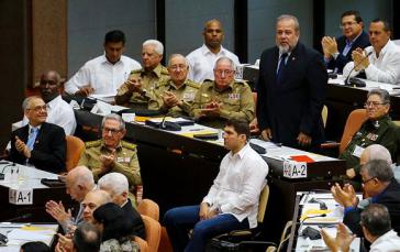 Mit Manuel Morrero (stehend) hat Kuba erstmals seit 1976 wieder einen Premierminister