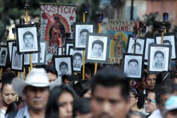 Die Interamerikanische Menschenrechtskommission hat ein neues Team aufgestellt, das an der Aufklärung des Verschwindenlassens der Lehramtsstudenten im September 2014 arbeiten wird