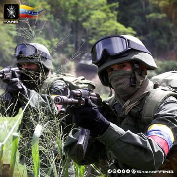 Vor einem Interventionskrieg? Soldaten der venezolanischen Armee