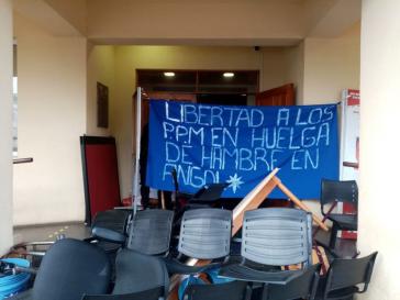 Am 27. Juli besetzten Unterstützer der Hungerstreikenden mehrere Sitze von Gemeindeverwaltungen in Südchile, hier in Curacautín