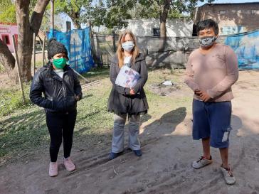 Mitglieder einer Qom-Familie, die Opfer von Polizeigewalt in Argentinien wurden Mitglieder einer Qom-Familie, die Opfer von Polizeigewalt in Argentinien wurden
