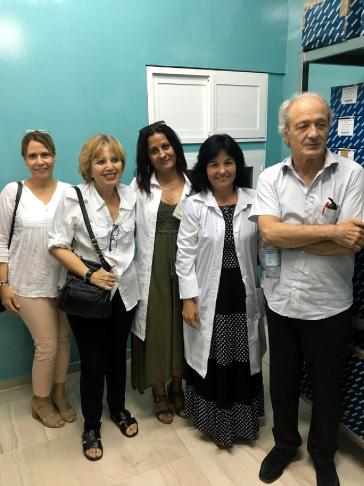 Franco Cavalli traf bei seinem Besuch im November in Kuba auch mit Fachfrauen der Impfstoffentwicklung zusammen
