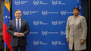 Generalstaatsanwalt Saab und die Chefanklägerin beim Internationalen Strafgerichtshof, Bensouda