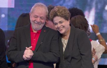 Dilma Rousseff und Lula da Silva bei einem gemeinsamen Auftritt auf dem 6. Kongress ihrer Partei im Jahr 2017