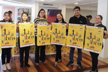 Das Plakat zur Buchmesse stammt von dem bolivianischen Künstler Romanet Zárate