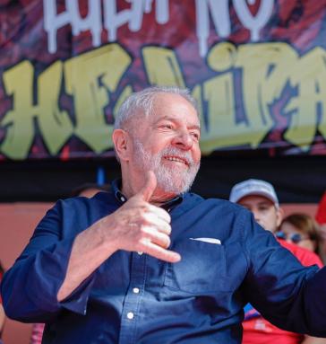 Lula da Silva gab schon jetzt seine Präsidentschaftskandidatur über Social Media bekannt