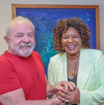 Lula da Silva und die Musikerin Margareth Menezes
