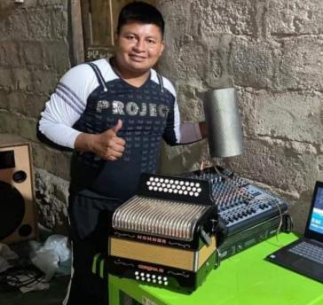 Unter den Ermordeten: der indigene Lehrer und Musiker Socio Fernando Domicó