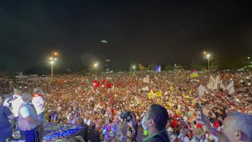 Petro in Barranquilla. Nicht nur in Umfragen, auch in der Wahlkampagne zeichnen sich die Chancen eines Wandels in Kolumbien ab