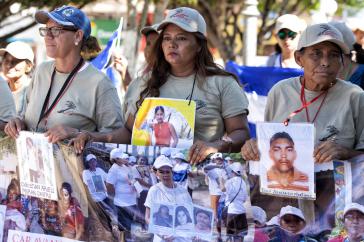 Organisierte Suche und Protest: Die Karawane der Mütter verschwundener Migranten aus Zentralamerika (Caravana de Madres de Migrantes Centroamericanos Desaparecidos)