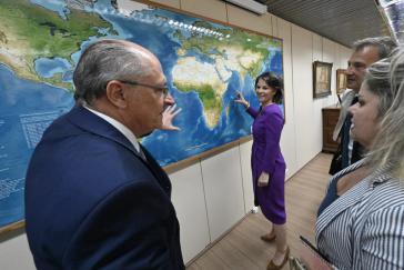 Brasiliens Vizepräsident Geraldo Alckmin beim Treffen mit Baerbock